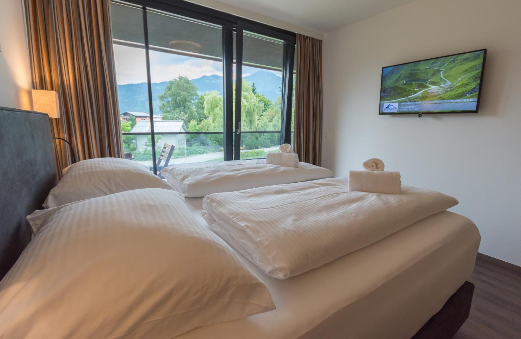 Schoenblick Residence Apartments - Including Summer Card Zell am See Room photo