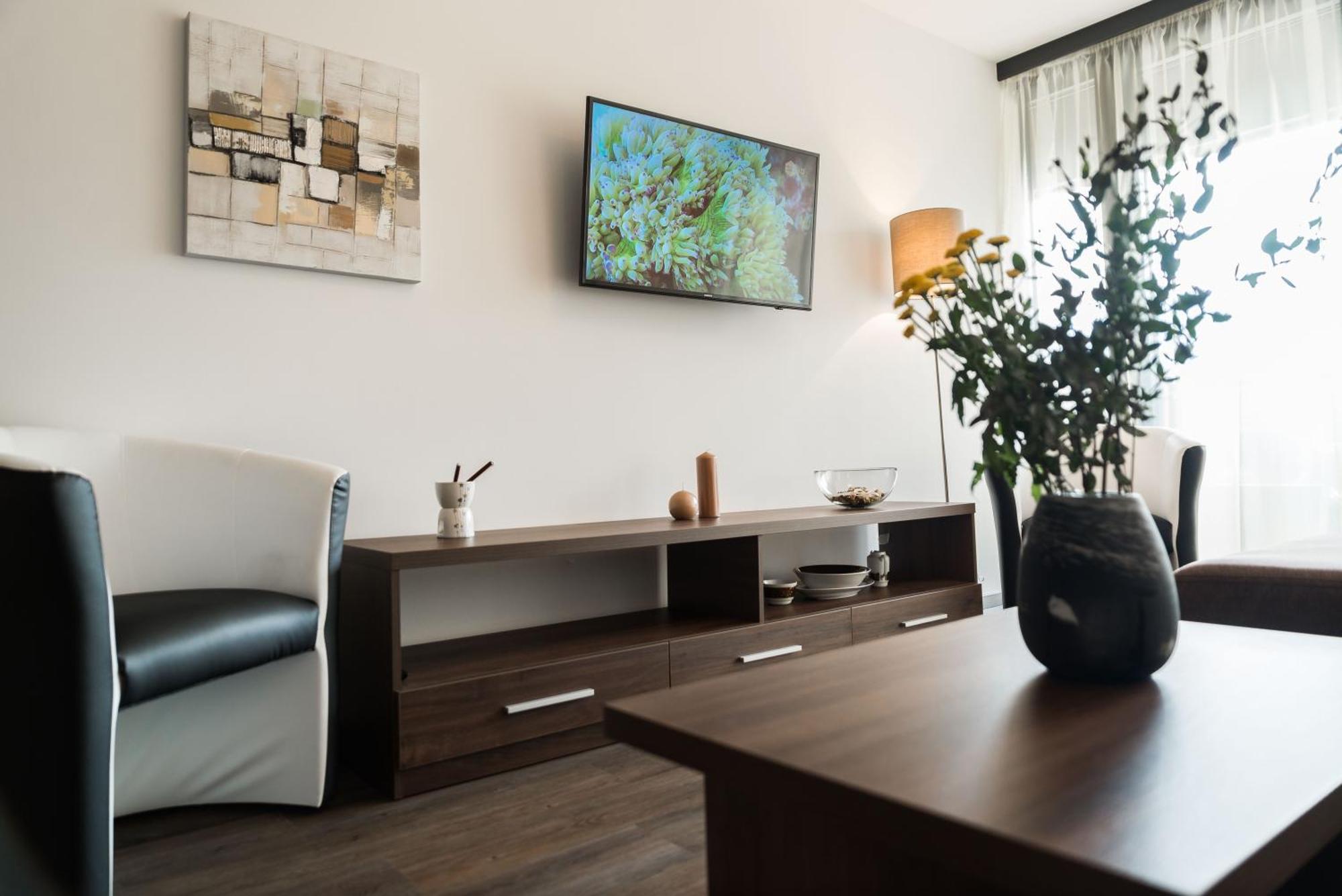 Schoenblick Residence Apartments - Including Summer Card Zell am See Room photo
