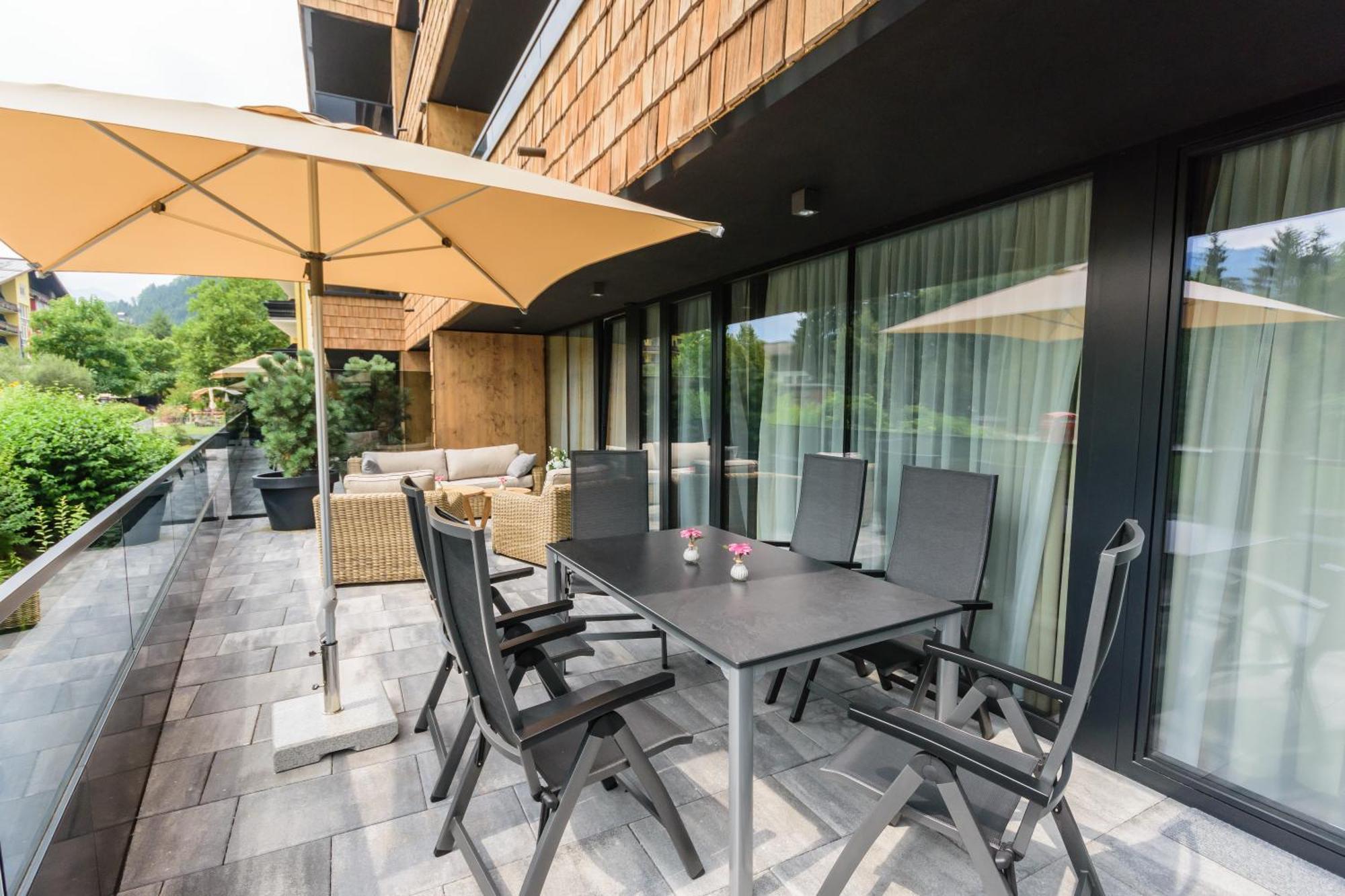 Schoenblick Residence Apartments - Including Summer Card Zell am See Room photo