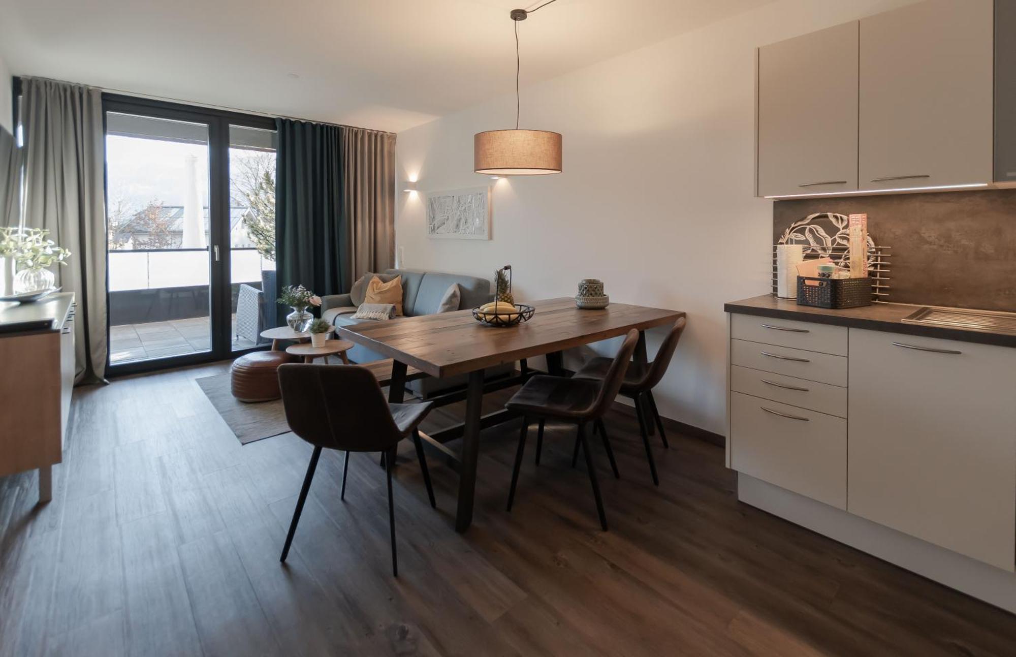 Schoenblick Residence Apartments - Including Summer Card Zell am See Room photo