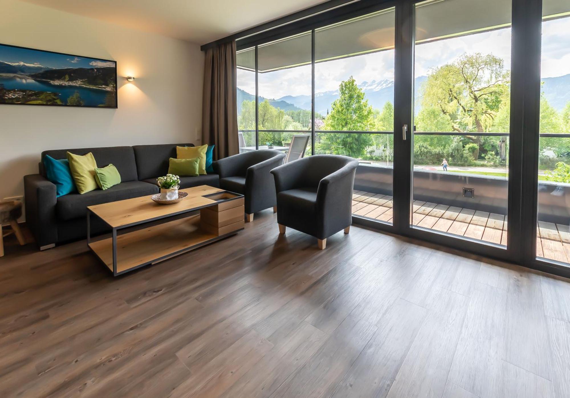 Schoenblick Residence Apartments - Including Summer Card Zell am See Room photo