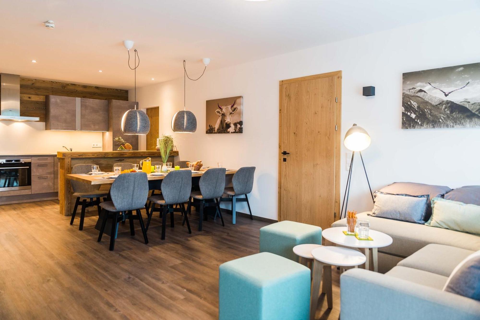 Schoenblick Residence Apartments - Including Summer Card Zell am See Room photo
