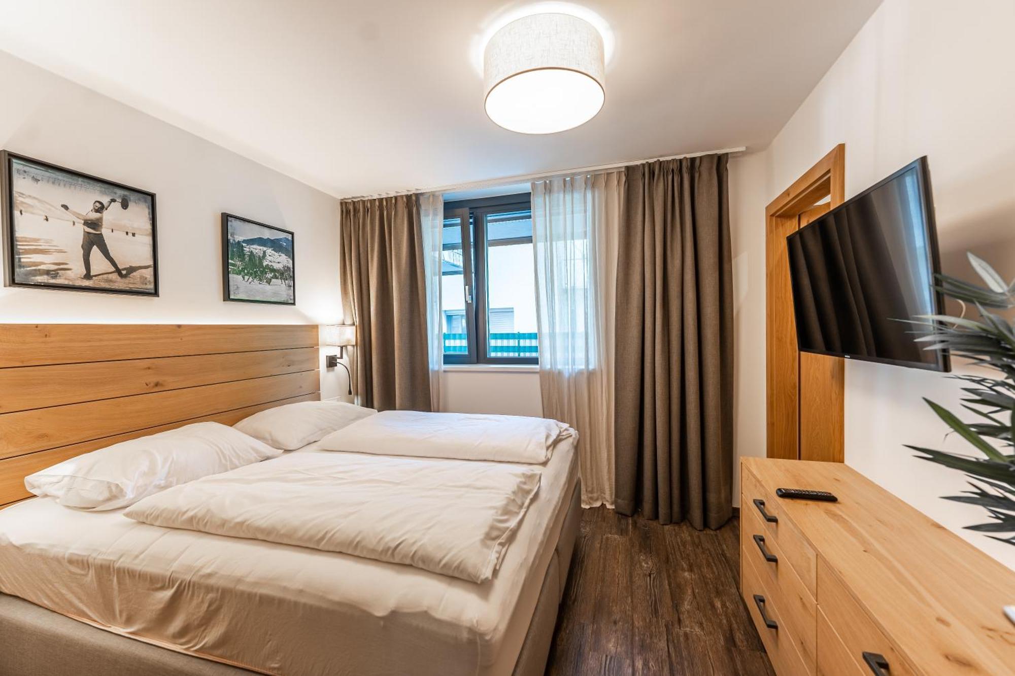 Schoenblick Residence Apartments - Including Summer Card Zell am See Room photo
