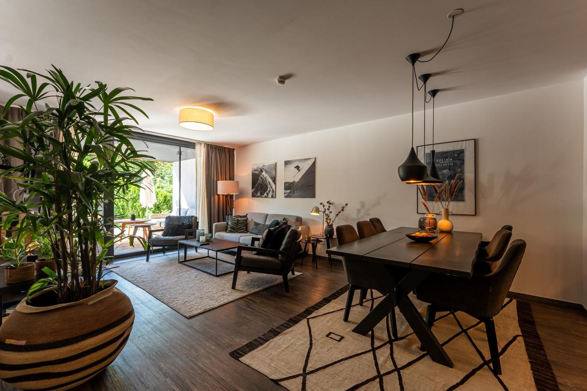 Schoenblick Residence Apartments - Including Summer Card Zell am See Room photo