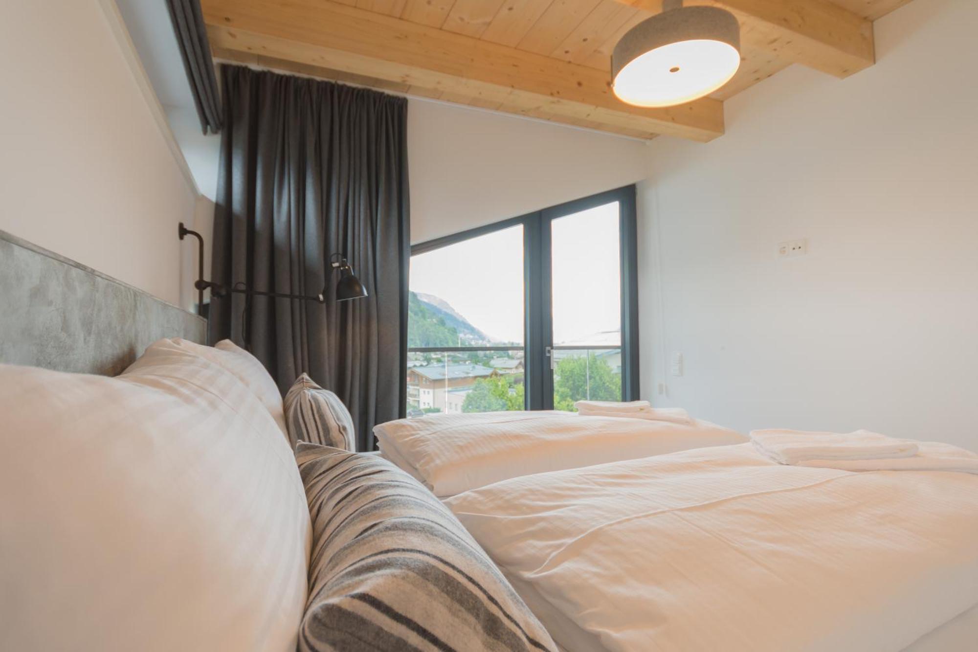 Schoenblick Residence Apartments - Including Summer Card Zell am See Room photo