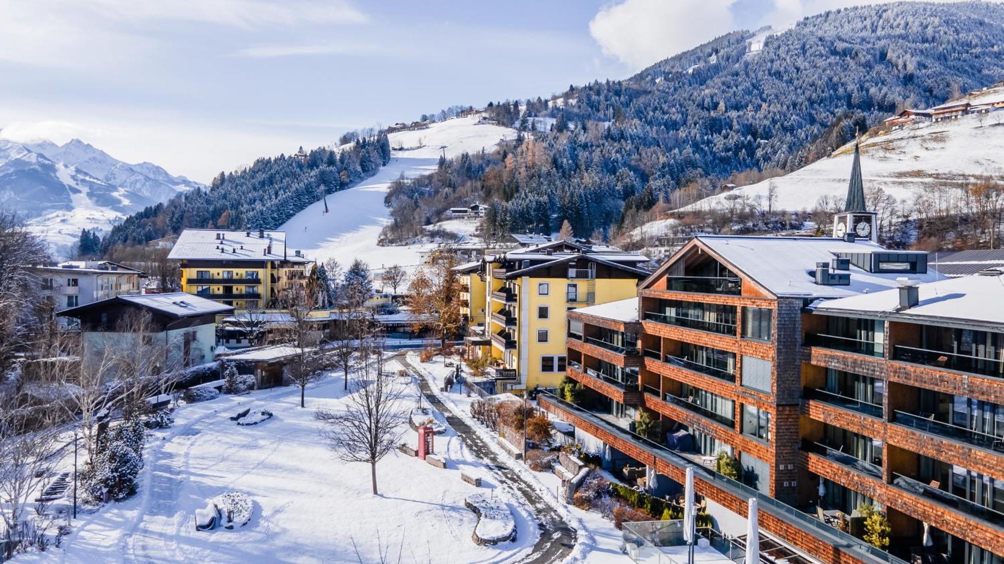 Schoenblick Residence Apartments - Including Summer Card Zell am See Exterior photo